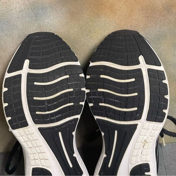 Brooks Glycerin 19 1203431B068 Women's Black/White Running Shoes Size 8.5B - Picture 13 of 16
